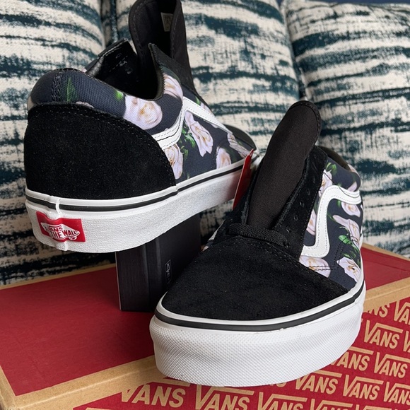 Vans Old Skool Romantic Floral Black/True White MENS - Picture 10 of 16